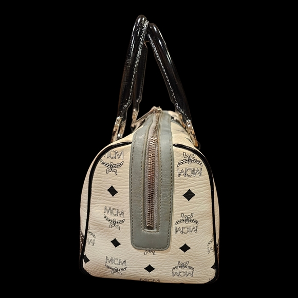 MCM Boston Bag - White And Black - Picture 5 of 12